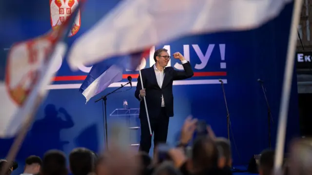 Predsednik Aleksandar Vučić na SNS skupu 17. maja u Nišu