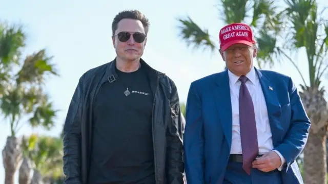 डोनाल्ड ट्रंप