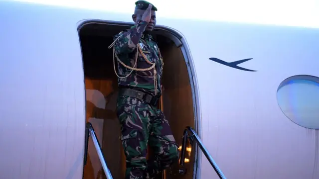 Gen Brice Oligui Ngema i Bujumbura ku wa 20 Gitugutu 2023