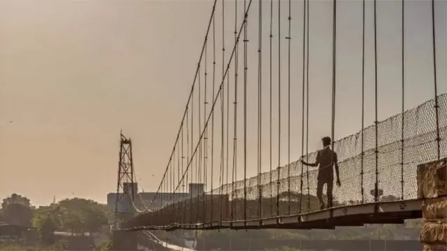 મોરબી ઝૂલતો પુલ