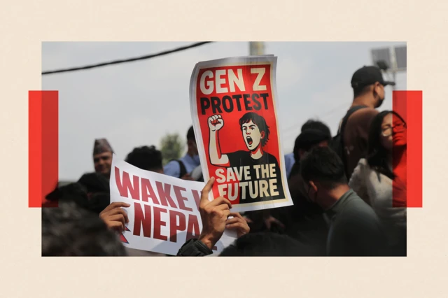 Mwandamanaji anashikilia bango linalosomeka: Jenerali Z waandamana. Okoa siku zijazo.