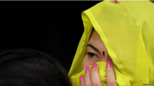 પ્રતીકાત્મક તસવીર