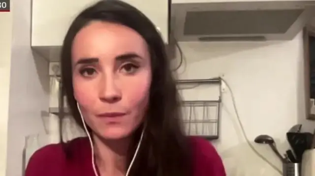 د سیاسي چارو ماهره