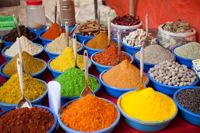 મસાલા મોંઘા