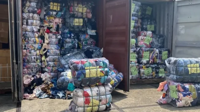 Awọn aṣo bọsikọrọ naa ree