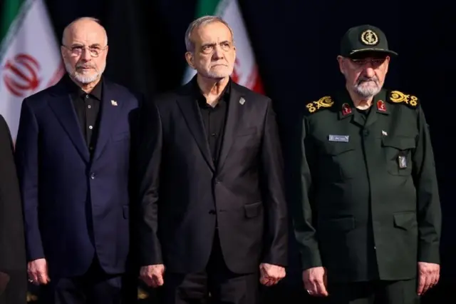 محسن رضایی، مسعود پزشکیان و محمدباقر قالیباف