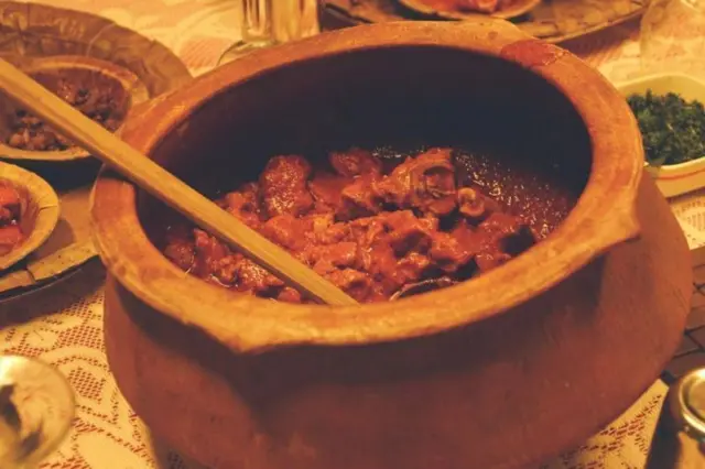 పోర్క్ విందాలూ