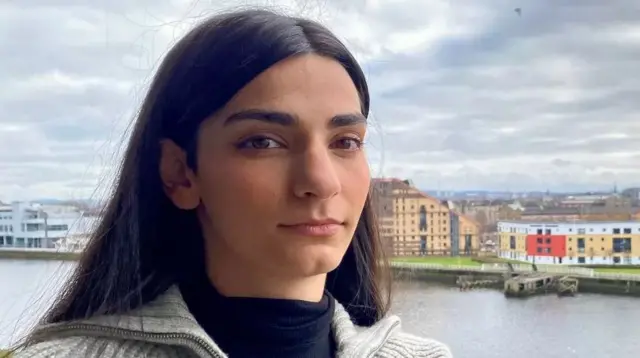 ட்விட்டர் புலனாய்வுக் கட்டுரை