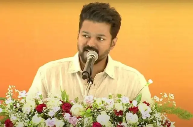 விஜய் நடிப்பதை நிறுத்துவது ஏன்? 