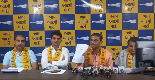 આપના સ્ટિંગ ઑપરેશનની ચર્ચા કેમ?