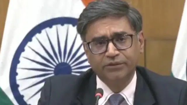 सोमवार को पत्रकारों से बातचीत करते हुए विक्रम मिसरी