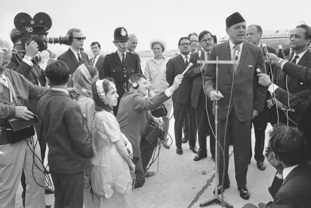 Ayub Khan