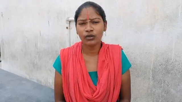 మహిళా పూజారి