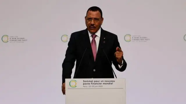 الرئيس الشرعي محمد بازوم