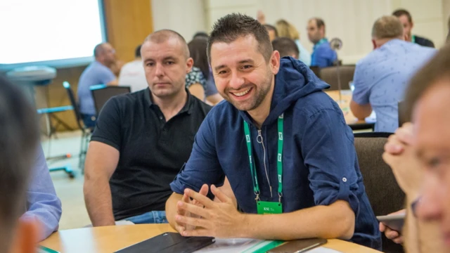 Давид Арахамія під час освітнього тренінгу для "слуг народу" у Трускавці