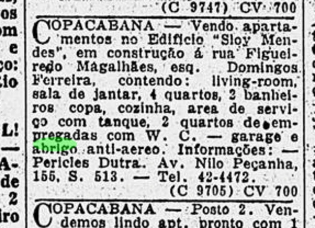 Classificado de imóvel lista, entre atributos de apartamento como 4 quartos e living-room, 'garage e abrigo anti-aereo'