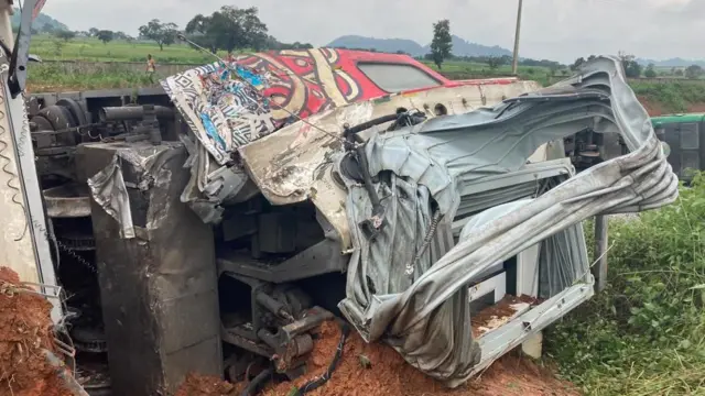 Hotunan hatsarin jirgin ƙasa