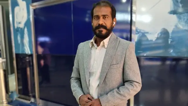 துபையில் வசிக்கும் ஊடகவியலாளர் சுபாஷ்

