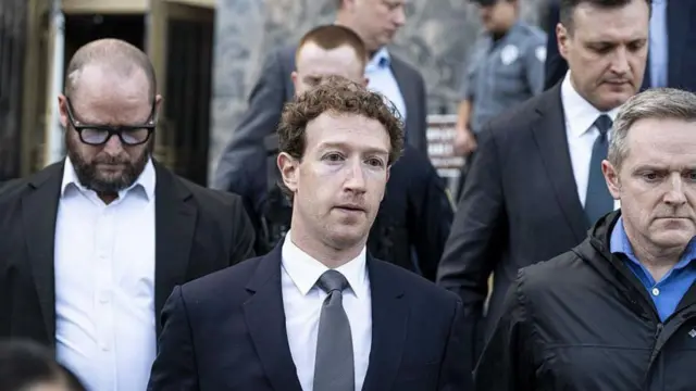 El jefe de Meta, Mark Zuckerberg, compareció en la corte en febrero para defender a la compañía. 