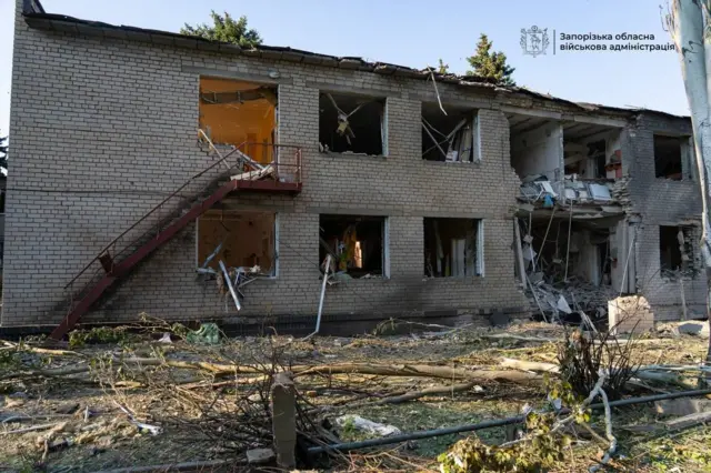 руїни