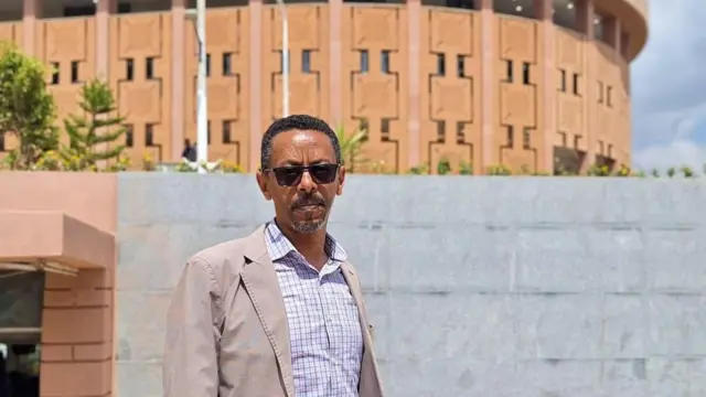 ኣርኪቴክተር እስክንድር ኣብ ቤተ መዘክር ዓድዋ