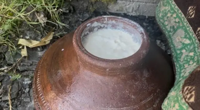 दुदरन या गावाची खरी ओळखच दुधामुळे आहे.