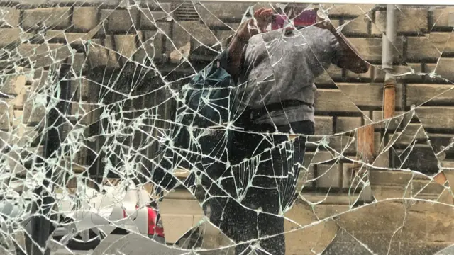 ስባር መስትያት