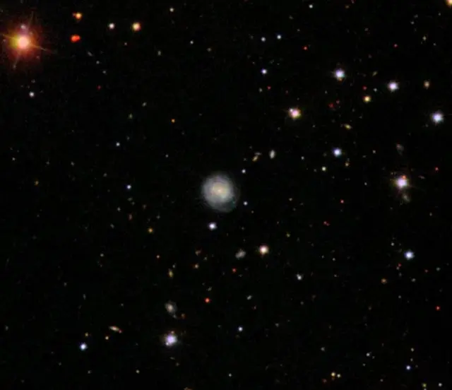 Une image du Sloan Digital Sky Survey À2018COW