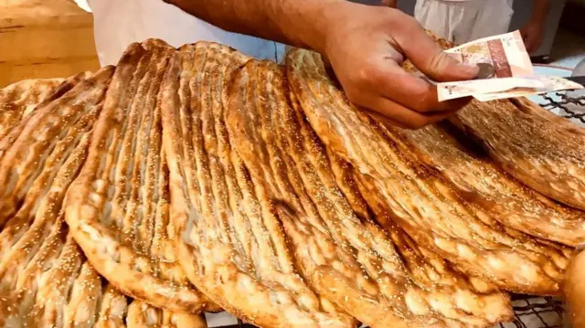 نان