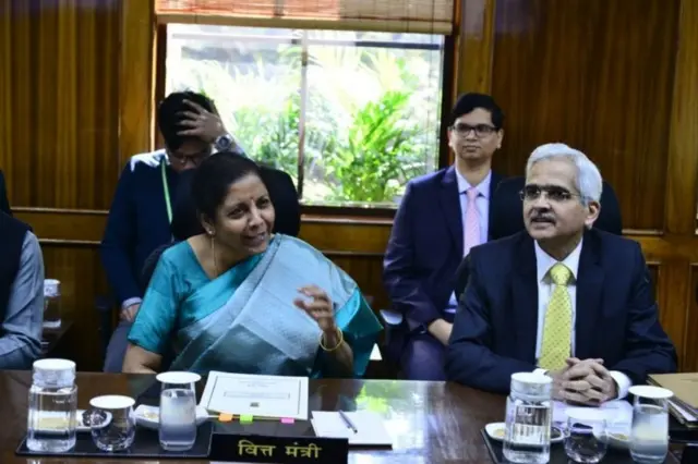 ஆர்பிஐ நடவடிக்கை