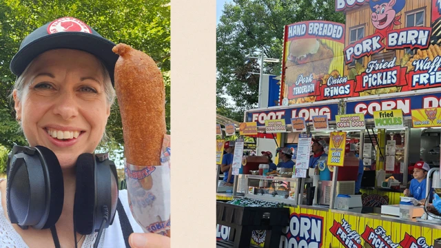 安娜·琼斯(Anna Jones)手里拿着一只玉米狗,旁边是一个色彩缤纷的玉米热狗摊位