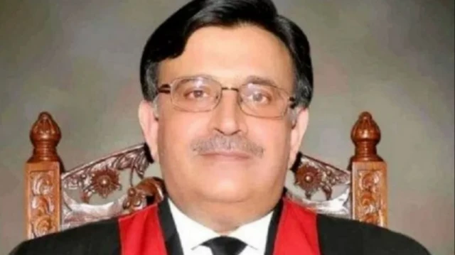 چیف جسٹس عمر عطا بندیال 