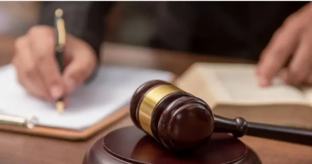 మద్రాస్ హైకోర్టు, సుప్రీంకోర్టు, తమిళనాడు