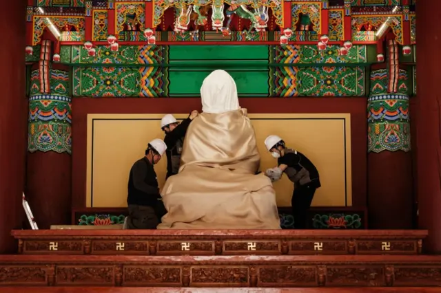 दक्षिण कोरियात वणव्याचा हाहाकार