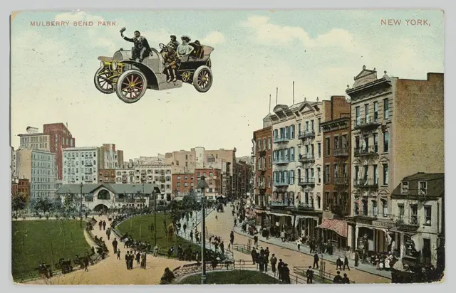 공원 위를 날아가는 자동차