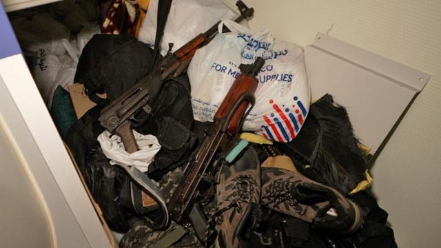 Rifles que soldados das Forçasblaze cadastroDefesablaze cadastroIsrael (IDF) dizem ter sido encontrados atrásblaze cadastrouma máquinablaze cadastroressonância magnética no Hospital Al-Shifa, na cidadeblaze cadastroGaza (15blaze cadastronovembroblaze cadastro2023)