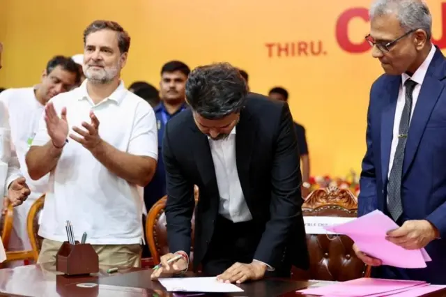 తమిళనాడు, విజయ్, స్టాలిన్, డీఎంకే, టీవీకే, హామీలు, ఖజానా