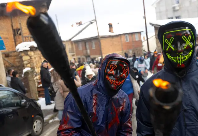 karneval u severnoj makedoniji, maskenbal u severnoj makedoniji, tradicionalni festival u vevčanima