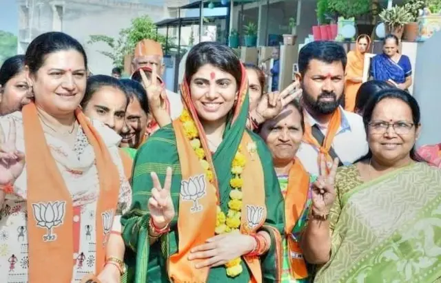 બીબીસી ગુજરાતી જામનગર ભાજપ બીનાબહેન કોઠારી મહિલા પ્રમુખ ચૂંટણી રાજકારણ
