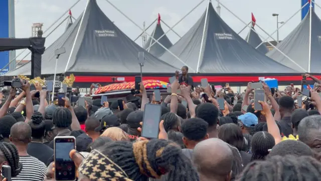 Crowd gathered at Daddy Lumba's funeral
