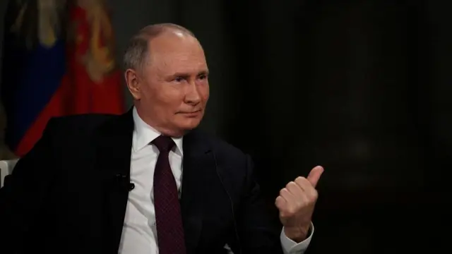 ፕረዚደንት ሩስያ ቭላድሚር ፑቲን፡ ታሪኽ ሩስያን ዩክረይንን ኣመልኪቱ ንፍርቂ ሰዓት ብዝገበሮ ዓጀውጀው እዩ ነቲ ቃለ መሕትት ጀሚሩ