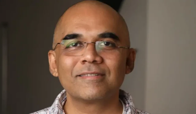 பரத்வாஜ் ரங்கன்