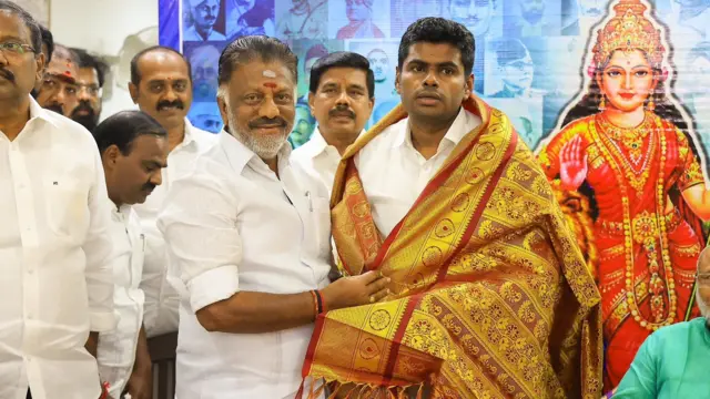 அதிமுக - பாஜக