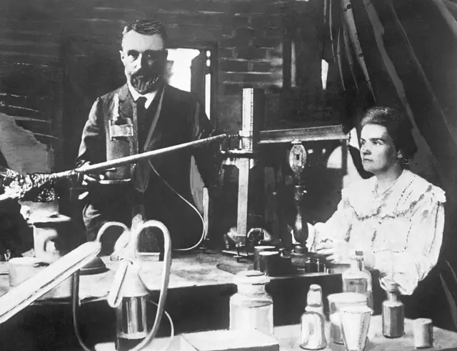 Marie Curie y Pierre Curie.