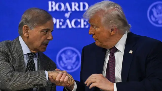 पाकिस्तान ट्रंप