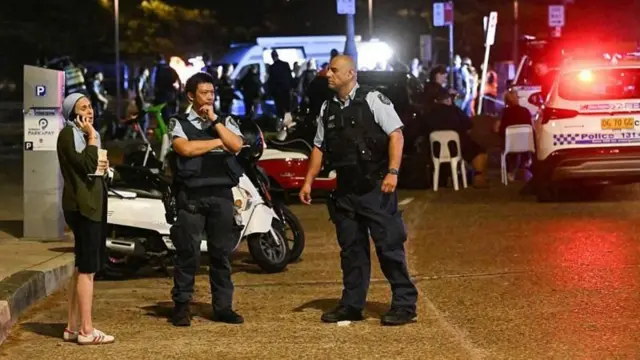 બીબીસી ગુજરાતી ઑસ્ટ્રેલિયા બૉન્ડી બીચ હુમલાખોર હૈદરાબાદ તેલંગણા