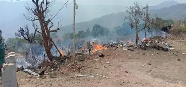 ဝေဘူလမြို့ ဗုံးကြဲတိုက်ခိုက်ခံရပြီး အရပ်သား သေဆုံးမှုတွေ ရှိ