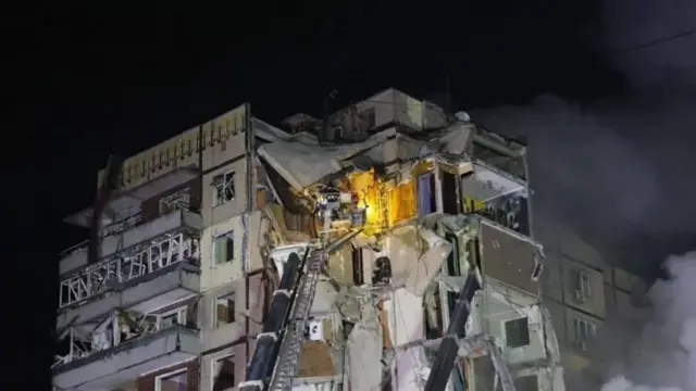 Зруйнований будинок у Дніпрі 