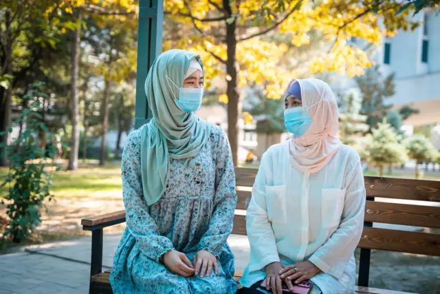 Кайыр Болбурбаева кызы экөө