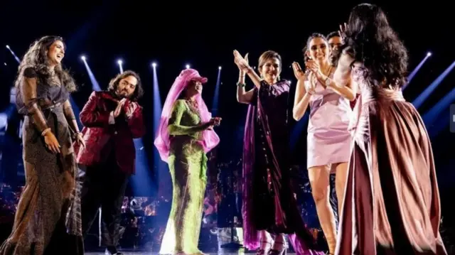 પ્રી-વેડિંગમાં રિહાનાનું પરફોર્મન્સ